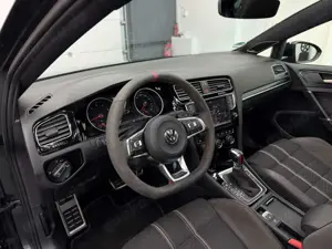 Volkswagen Golf VII Lim. GTI Clubsport *DCC*ACC*PANO*R.KAM* Bild 5