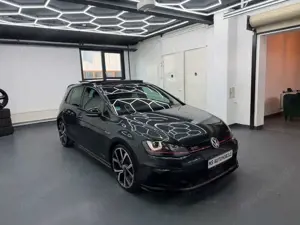 Volkswagen Golf VII Lim. GTI Clubsport *DCC*ACC*PANO*R.KAM* Bild 4