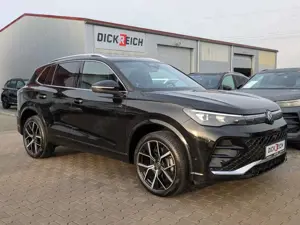 Volkswagen Tiguan 2.0 TDI 4M R-Line PANO*HK*AHK*MATRIX*20"