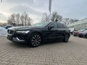 Volvo V60 T8 AWD Plus Bright LED Navi Leder AHK Kamera