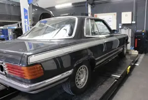 Mercedes-Benz SLC 350 V8, W107/C107, TÜV neu, Oldtimer mit H-Kennzeichen Bild 3
