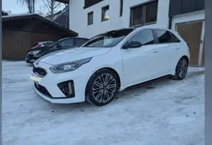 Kia Ceed / cee'd 1.6 T-GDI DCT7 OPF GT Bild 2