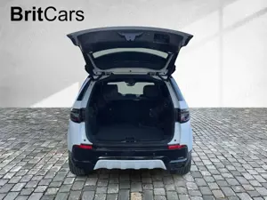 Land Rover Discovery Sport P300e Dynamic SE 360 SpurH SD Bild 5