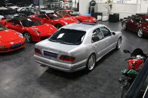Mercedes-Benz E 55 AMG W210 Sammler Original nur 44.000 km Bild 5