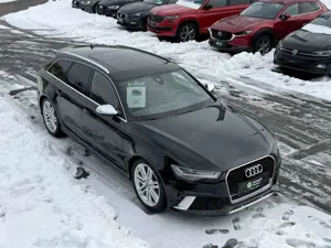 Audi RS6 Av.+ 4.0 TFSI AKRA PANO MATRIX 360° 20" LEDE