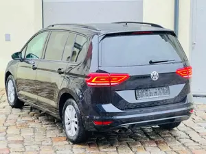 Volkswagen Touran 2.0 TDI Comfortline BMT +ACC+AHK+BT+NAVI+ Bild 5