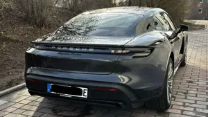 Porsche Taycan Turbo | Appr 07/27 |HAL|HUD|360|SH Bild 2