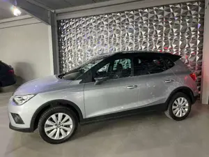 SEAT Arona FR *LED*Autom.*TOP-Zustand*AppleCarplay* Bild 4