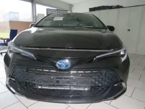 Toyota Corolla Hybrid Team D