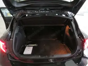 Toyota Corolla Hybrid Team D Bild 4