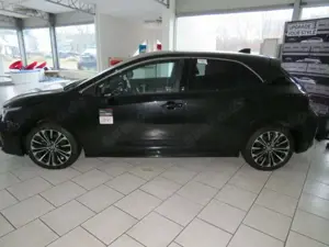 Toyota Corolla Hybrid Team D Bild 3