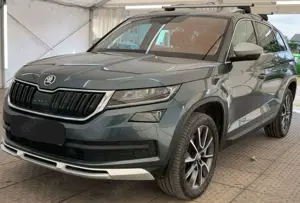 Skoda Kodiaq Scout 4x4 7Sitzer Digital ACC Kamera Navi