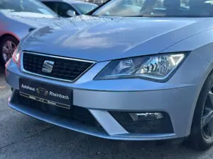 SEAT Leon Seat Leon ST 1,6 TDI "Style-Scheckheft-1-Hand Bild 4