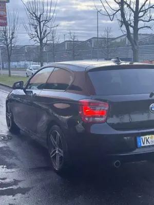 BMW 114 114d Bild 3