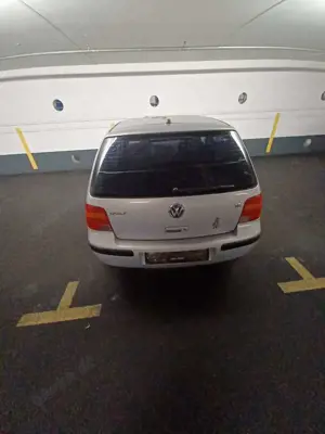 Volkswagen Golf 1.6 Aktion