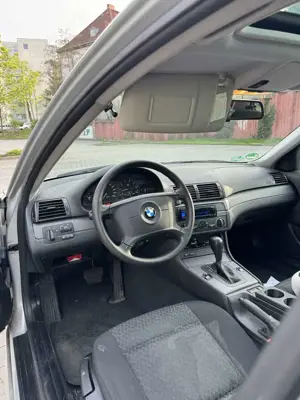 BMW 316 316ti Bild 2