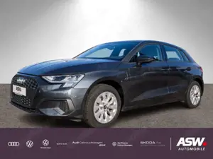 Audi A3 40TFSIe Stronic NAVI LED RFK ACC VC