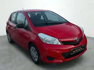 Toyota Yaris Cool*Garantie*TÜV+Service*
