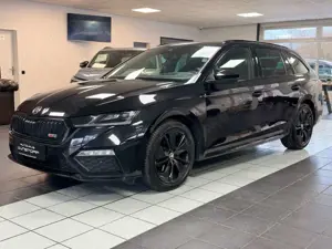 Skoda Octavia Combi RS 4x4 HuD/AHK/ACC/LED/NAVI/BLACK
