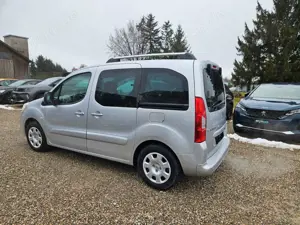 Peugeot Partner Tepee Family Bild 4