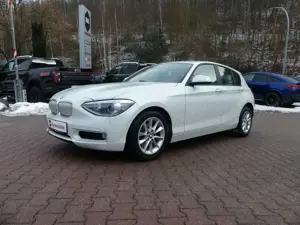 BMW 118 i*1.6*Automatik*Klimaauto*BT*Temp*SHZ*Kam*