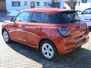 Suzuki Swift Swift 1.2 Dualjet Hybrid MT Comfort Bild 4