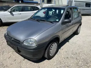 Opel Corsa Swing Servo Automatik Radio Tüv neu Inspektion Neu