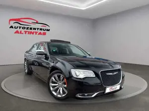 Chrysler 300C *AUTOM.***26.000KM***PANO*NAVI*XEN*RFK*LEDER