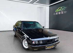 BMW 525 i E34 M-Sport*Rarität~Diamant Schwarz~Gel.
