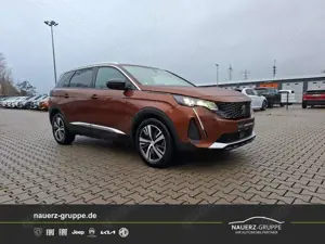 Peugeot 5008 Allure Pack 130 7 Sitze