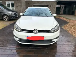 Volkswagen Golf 1.0 TSI (BlueMotion Technology) Comfortline