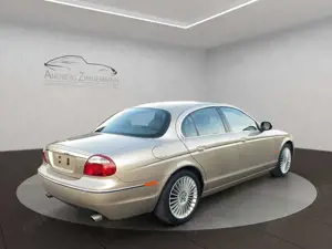 Jaguar S-Type 3.0 V6 Executive TOPAZ-GOLD/BLACK! Bild 5