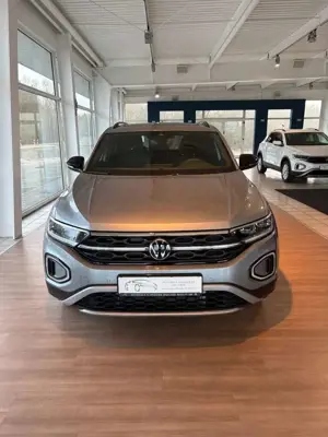 Volkswagen T-Roc 1.5 TSI OPF DSG Style/19 Zoll/