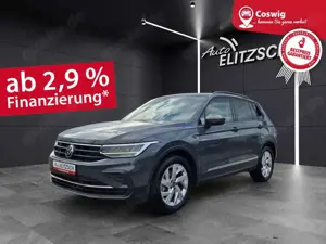 Volkswagen Tiguan TSI Life LED AHK Navi Pano ACC Park-Assist SH 18"