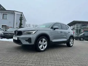Volvo XC40 Core *LED Navi el. Heck KeyLess DAB Kamera*