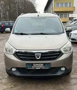Dacia Lodgy Zahnriemensatz*TÜV*Insp NEU*Navi*Klima Bild 2