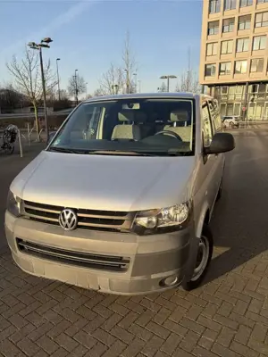 Volkswagen T5 Kombi