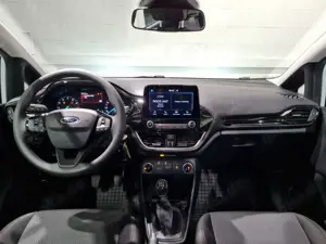 Ford Fiesta 1.1 Cool  Connect*DAB*TEMPOMAT* Bild 5