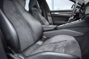 Porsche Panamera Sport Turismo GTS PANO LUFTFEDERUNG PANO 360 Bild 5