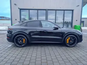Porsche Cayenne Turbo GT Coupe ACC APPROVED BURM TV 22"DE Fahrzeug