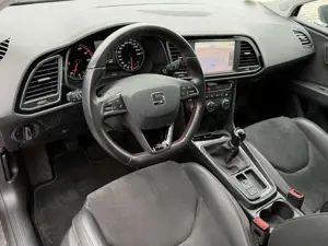 SEAT Leon FR Navi Rkam Unfallfrei Performance 2.Hand LED TOP Bild 5
