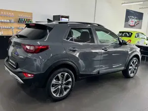 Kia Stonic Platinum Ed. Aut. CARPLAY/KAMERA/U-FREI! Bild 4