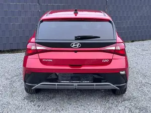 Hyundai i20 Family Automatik Bild 4