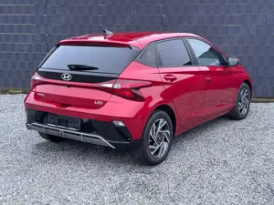 Hyundai i20 Family Automatik Bild 5