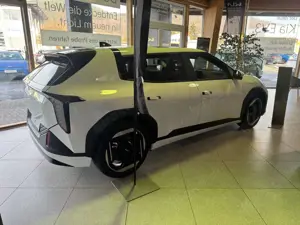 Kia EV4 150 kW Earth Hatchback #360Kamera #HarmanKardon Bild 5