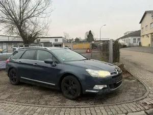 Citroen C5 Exclusive Automatik LED BiXenon 2,2Ltr HDI 204PS