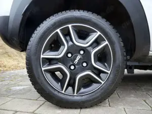 Dacia Spring Essential KLIMA PDC KAMERA NAVI Bild 5