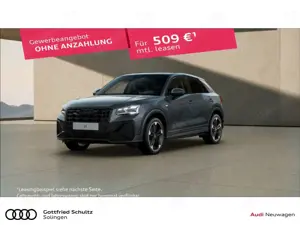 Audi Q2 40 TFSI quattro  AHK Pano Matrix S line Competitio