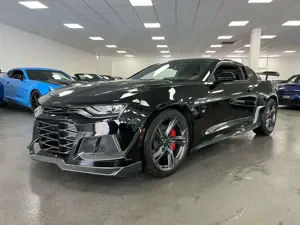 Chevrolet Camaro RS *3,6l V6 ZL1 / Performance/ SHZ* Bild 3