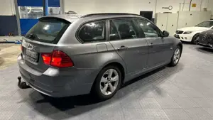 BMW 318 3 Touring 318d #PDC#Navi#MuFuLenkrad#TFL Bild 3